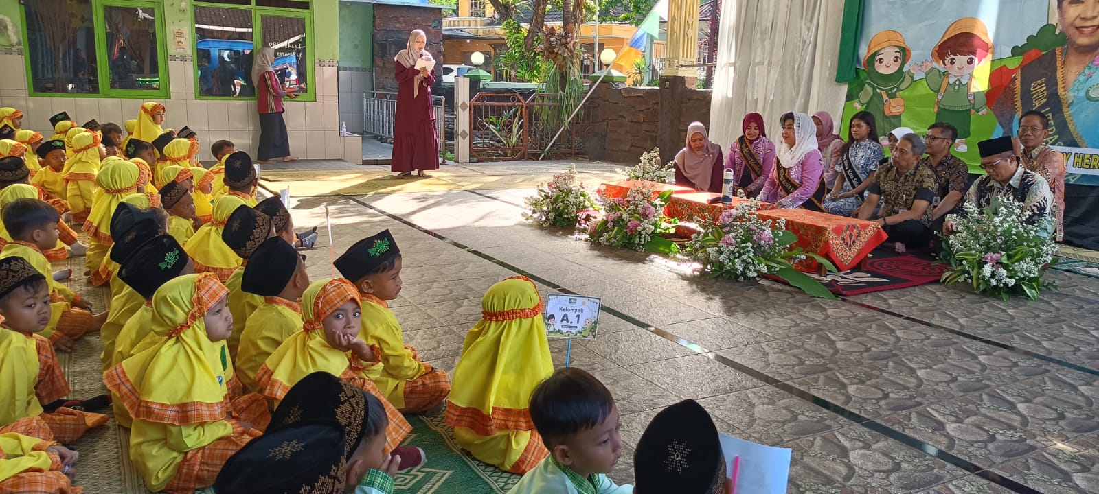 Safari Literasi di RA Ma’arif Kecandran Salatiga