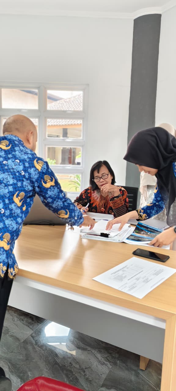 Dinpersip Salatiga Kembali Jalani Akreditasi oleh Perpustakaan Nasional RI, Target Pertahankan Predikat A